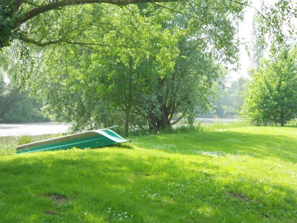 Domaine De La Helliere Hotel Lailly-en-Val ภายนอก รูปภาพ